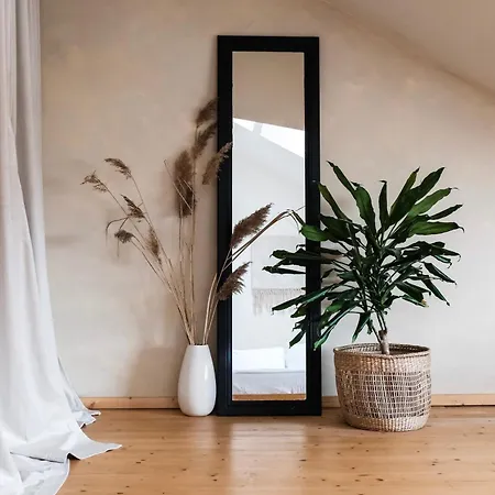 White Loft In Center With 2 King Size Beds 리가