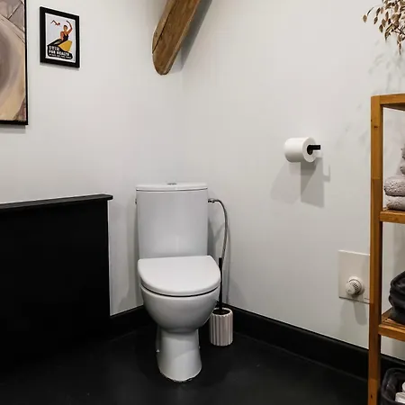 White Loft In Center With 2 King Size Beds 아파트 *